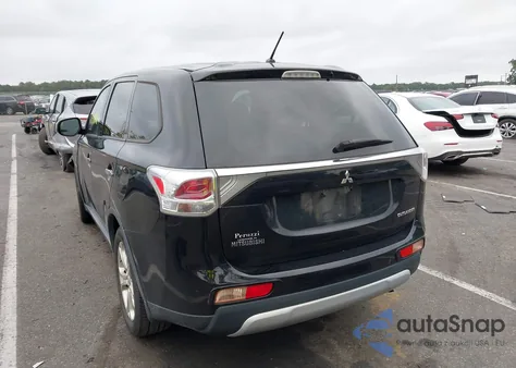 2015 Mitsubishi Outlander Se z USA, uszkodzony, nr VIN JA4AD3A31FZ008173